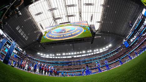 Die Fußball-WM 2026 steigt in insgesamt 16 Städten und Stadien in den USA, Kanada und Mexiko. SPORT1 liefert die wichtigsten Infos zum Austragungsort Dallas.