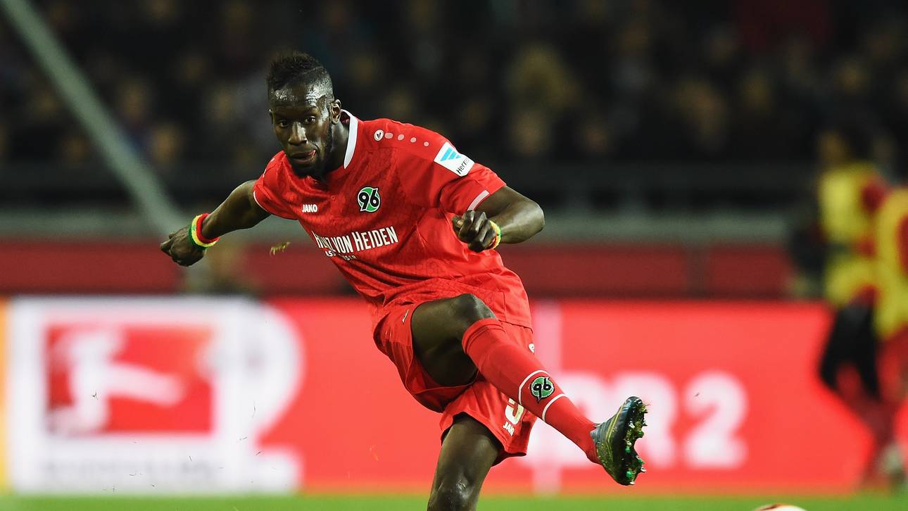 Sane rettet Hannover in 120. Minute