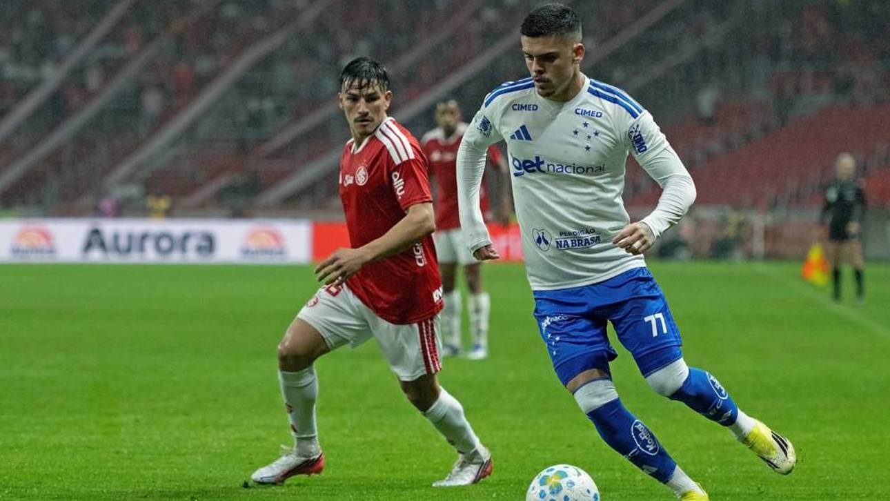 Gabriel Pec (r.) debütierte für Cruzeiro gegen Internacional