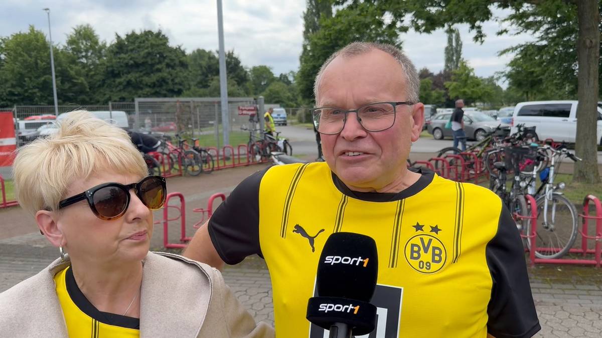 Mats Hummels hat seine Nicht-Nominierung für die Heim-EM kritisiert. Darauf reagieren die Fans von Borussia Dortmund bei SPORT1. 
