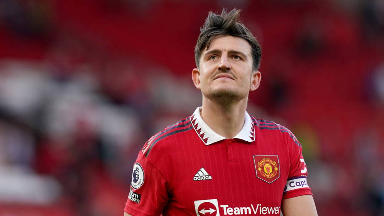 Ten Hag rasiert Maguire!