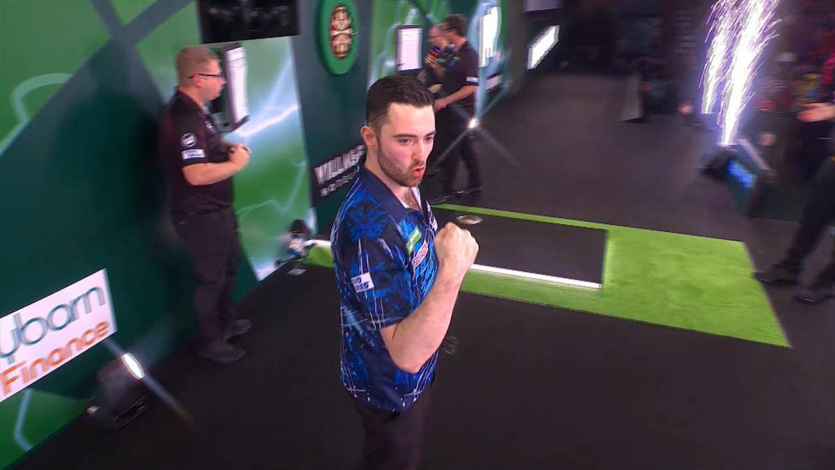 Luke Humphries folgt Luke Littler ins Finale der Darts-WM. Gegen Scott Williams stellt er seine ganze Klasse unter Beweis und zeigt, warum er als absoluter Top-Favorit ins Turnier ging.