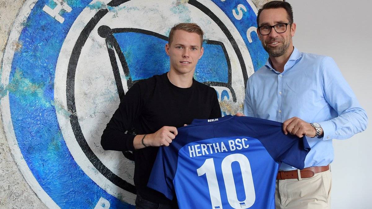 PLATZ 15: HERTHA BSC (6,7 MILLIONEN): Auch Michael Preetz investierte nur punktuell - 4,2 Millionen für den neuen Spielmacher Ondrej Duda, 2,5 Millionen für Alexander Esswein. Hertha nahm aber auch nicht viel durch Spielerverkäufe ein, nur 4,7 Millionen