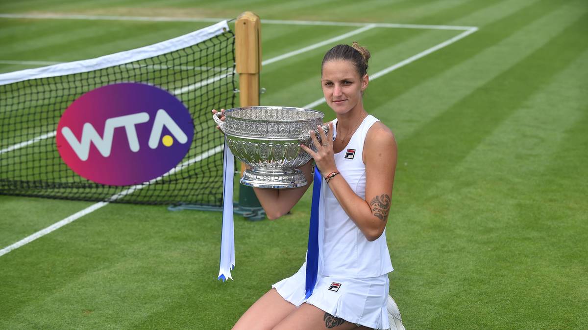 KAROLINA PLISKOVA: Auch die Tschechin durfte sich 2017 bereits über den erstmaligen Sprung auf Platz eins der Weltrangliste freuen. Bei den Grand Slams bleibt ihr der große Erfolg allerdings verwehrt. Ausgerechnet auf ihrem vermeintlich schwächsten Belag Sand gelingt ihr bei den French Open mit dem Halbfinale das beste Resultat