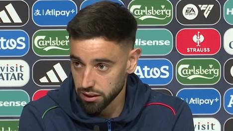 Top-Liga statt Top-Gehalt! Vor dem Nations-League-Duell mit Deutschland erklärt Portugals Bruno Fernandes mit erstaunlich offenen Worten, warum er sich gegen ein lukratives Angebot aus der Wüste und für einen Verbleib bei Manchester United entschieden hat.