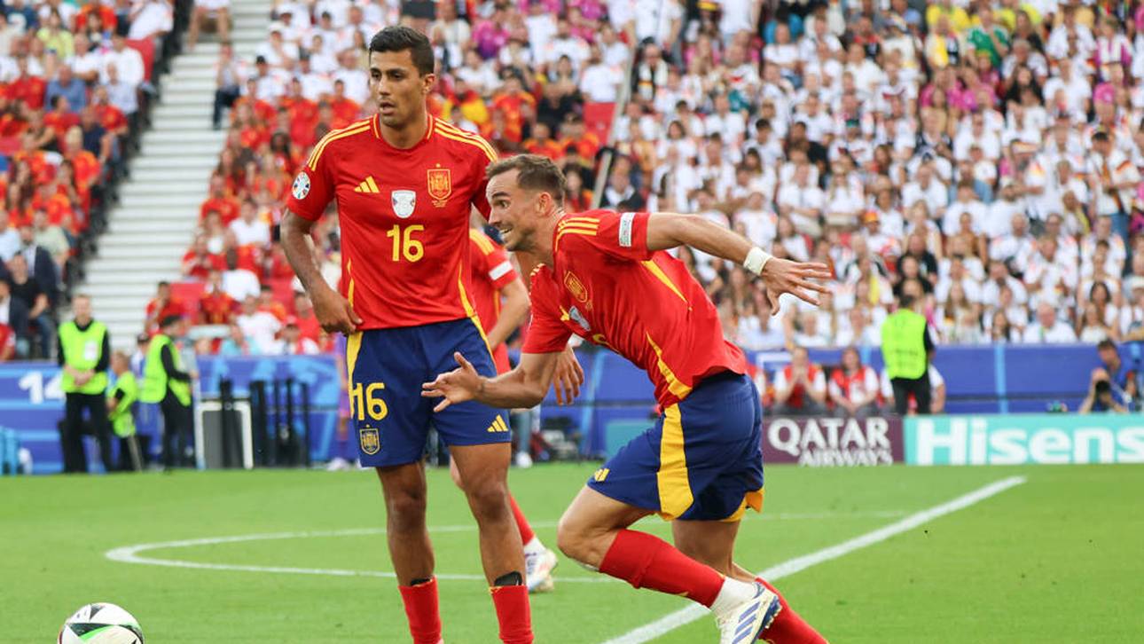 Rodri (l.) und Fabian Ruiz sind für Holger Badstuber die besten Spieler des Turniers