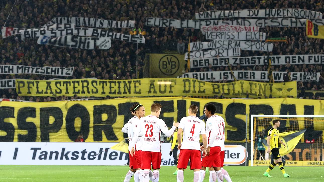 Polizei: Zehn Verletzte in Dortmund