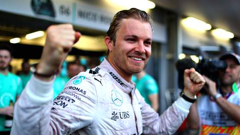 Nico Rosberg bleibt bei Mercedes