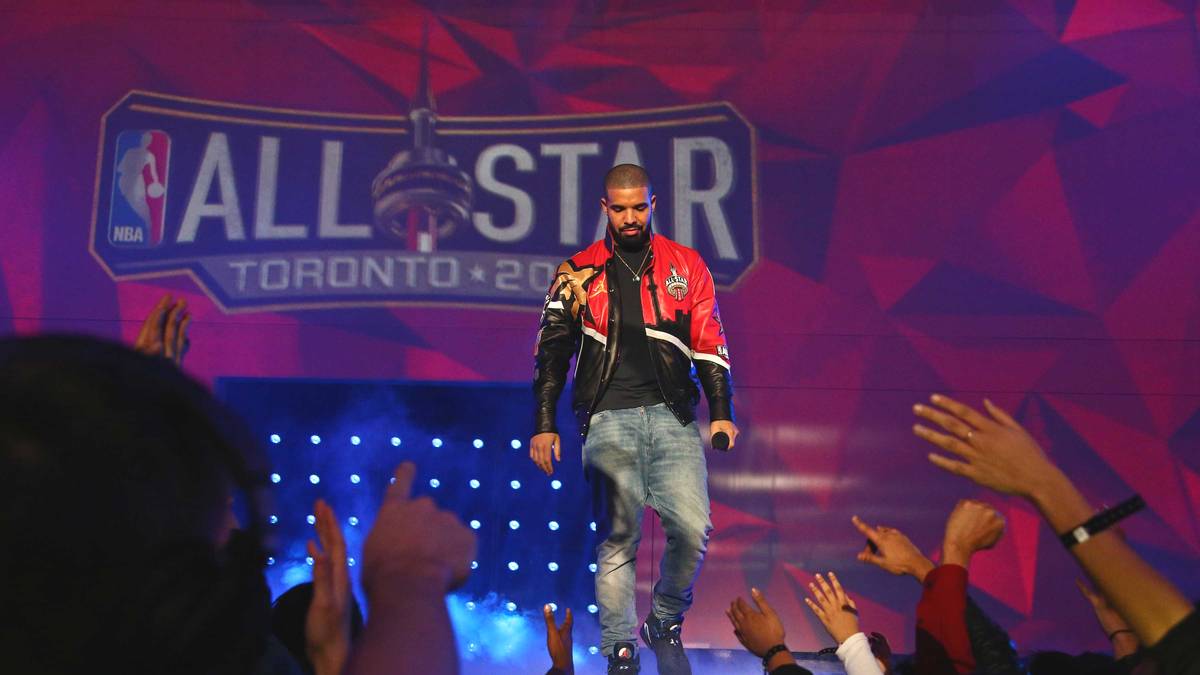 Es ist wieder so weit: Die NBA feiert ihre große Party. Das 65. All-Star Game findet in Toronto statt und wird standesgemäß vom einheimischen Rapper Drake eröffnet