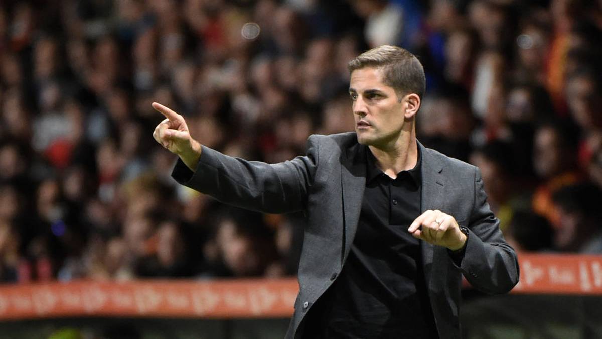 Sein Nachfolger war kurz nach der Entlassung bereits gefunden. Der Spanier Robert Moreno wurde unterschrieb einen Vertrag bis zum 30. Juni 2022