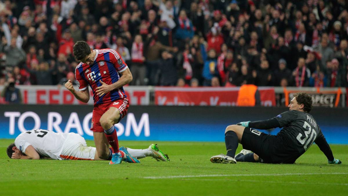 5. Die brisante Rückkehr von Robert Lewandowski. 103 Tore machte der polnische Nationalspieler für Borussia Dortmund in 187 Spielen, ehe er im Sommer 2014 nach vielen Monaten des Transfergeplänkels ablösefrei nach München wechselte. Gefreut hat sich in Dortmund natürlich kaum jemand über diesen Wechsel
