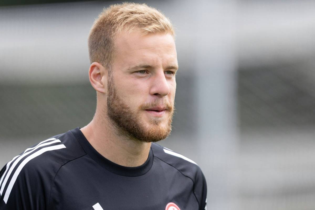 Eintracht Frankfurt gibt Verteidiger ab