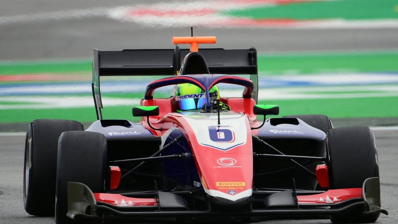 Schumacher fährt in die Top 10