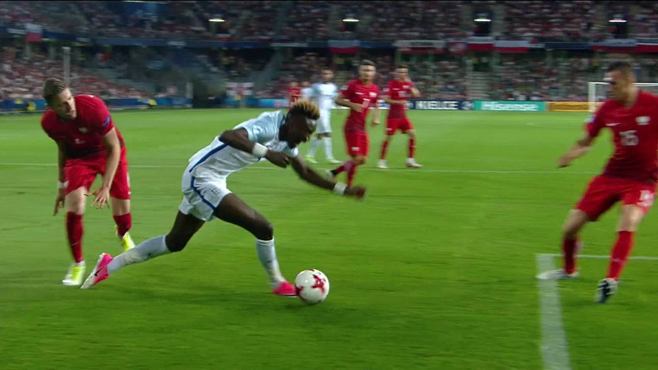 England macht Halbfinale klar