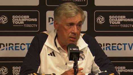 Real Madrids Trainer Ancelotti spricht nach dem 3:2-Sieg über AC Mailand über Neuzugang Jude Bellingham. Er erklärt, warum Bellingham auf die Zehn gehört.