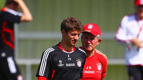 Thomas Müller (l.) und Jupp Heynckes gewannen 2013 das Triple mit den Bayern