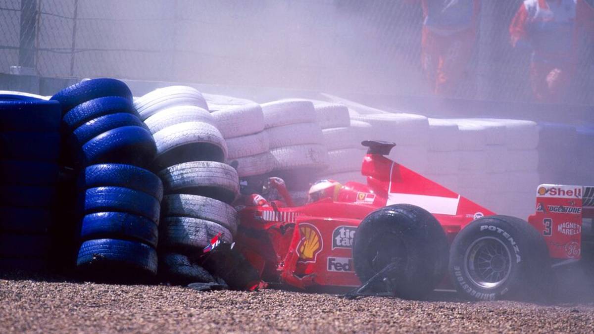 Michael Schumacher verletzte sich 1999 in Silverstone bei seinem heftigen Crash schwer