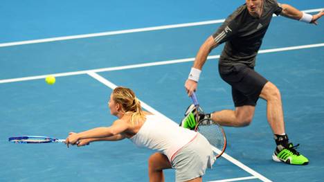 Maria Scharapowa (l., mit Andy Murray) gewann bisher fünf Grand-Slams-IPTL