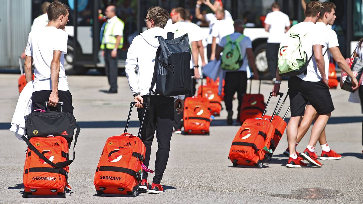 Vom Flughafen geht's weiter Richtung Römer