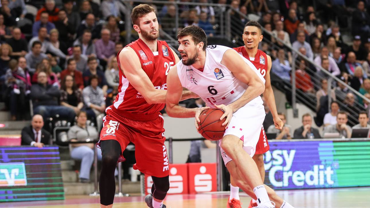 Skyliners holen Kratzer aus Bamberg