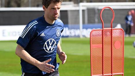 Thomas Müller ist einer der Erfahrensten im DFB-Team. Der Weltmeister von 2014 freut sich auf seine vierte WM - und erklärt, worauf es im Winter in Katar dann ankommen wird.