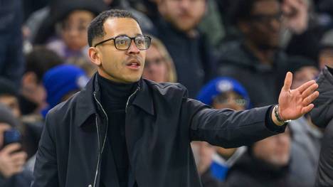 Chelsea-Coach Liam Rosenior zeigt Verständnis für die Fans und erklärt, wie Siege und gute Leistungen das Vertrauen zurückbringen sollen.