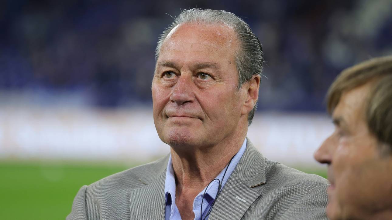 Trainer-Legende mit Tipps an S04-Coach