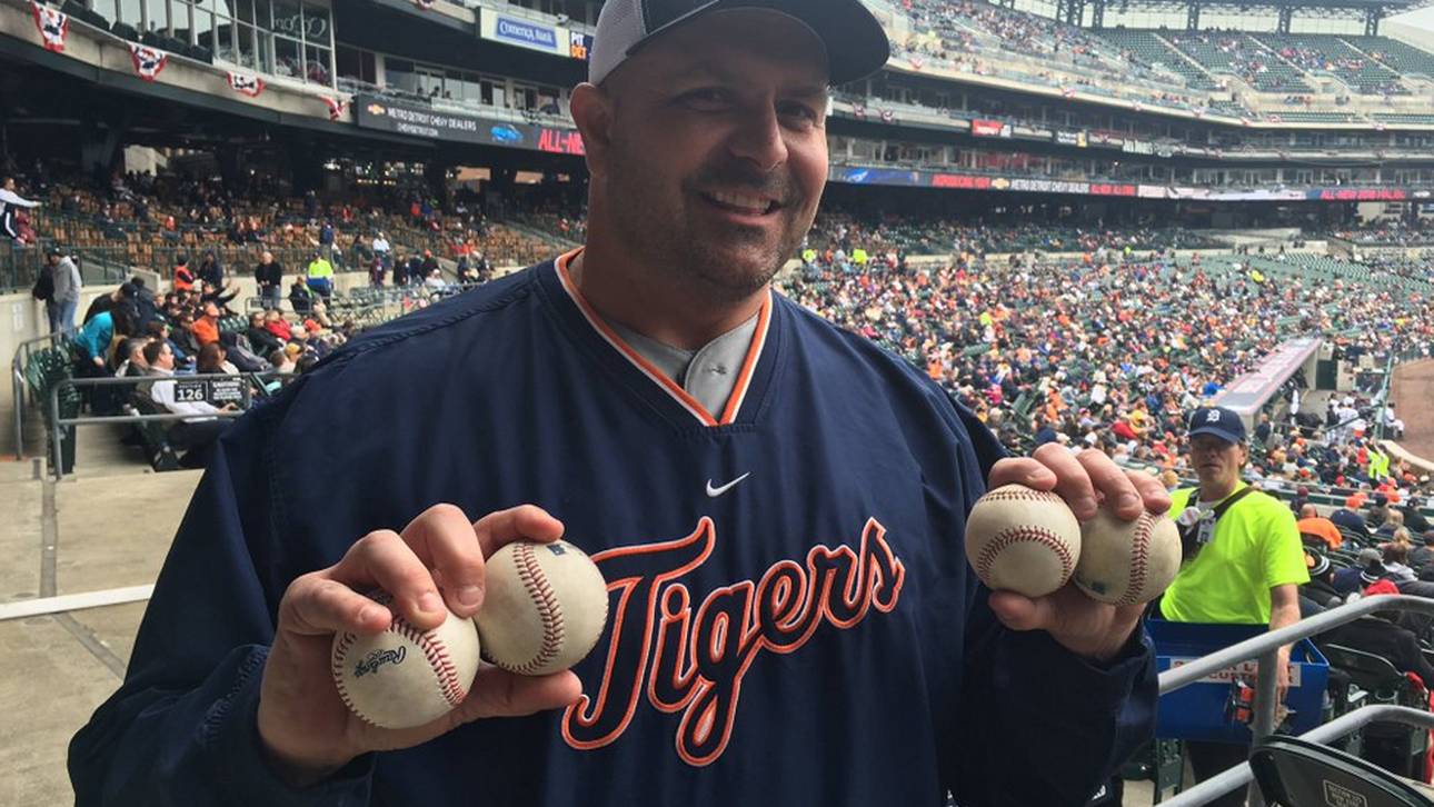 Tigers-Fan krallt sich fünf Foulballs