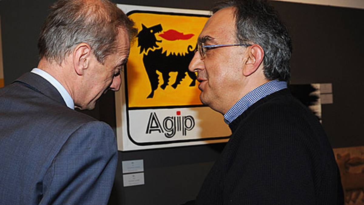 Fiat-Geschäftsführer Sergio Marchionne (r.) will das Ruder bei Ferrari übernehmen
                  
                  