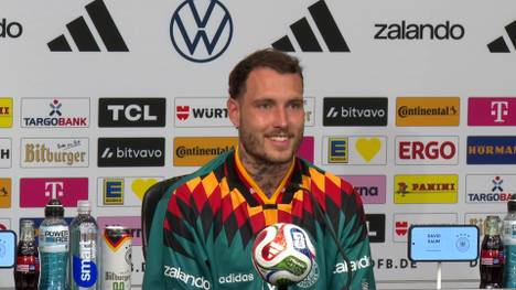 David Raum spricht auf der Pressekonferenz über seine Beziehung zu Julian Nagelsmann und verrät Details über eine gemeinsame Tattoo-Wette für den Fall des WM-Titels.
