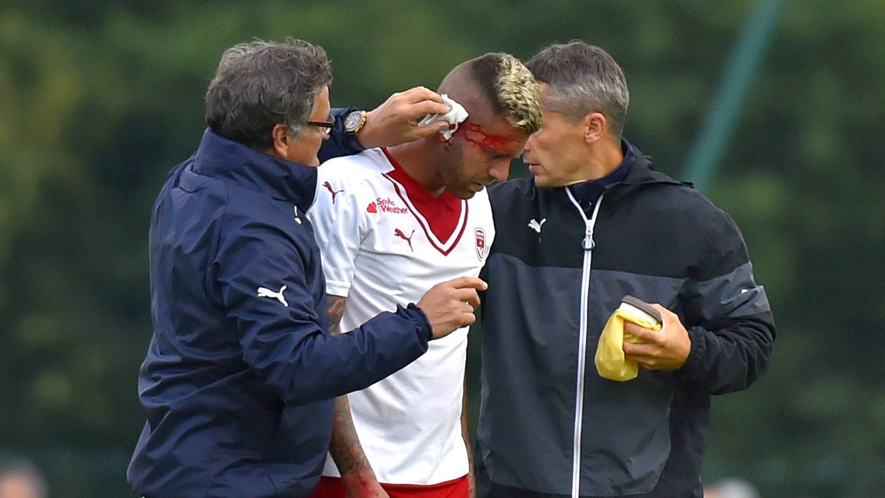 Bordeaux-Star mit Horrorverletzung