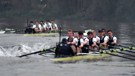 Der Achter der Universität Oxford (r.) mit Claas Mertens verlor das Boat Race