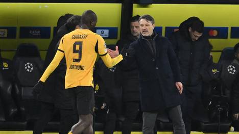 Tottenham Hotspur und der AC Mailand zeigen großes Interesse an Dortmunds Top-Stürmer Serhou Guirassy, dessen Wechsel im Sommer immer realistischer wird. Für den BVB könnte ein Transfer nicht nur sportliche Veränderungen bringen, sondern auch ein finanzielles Minus ausgleichen.