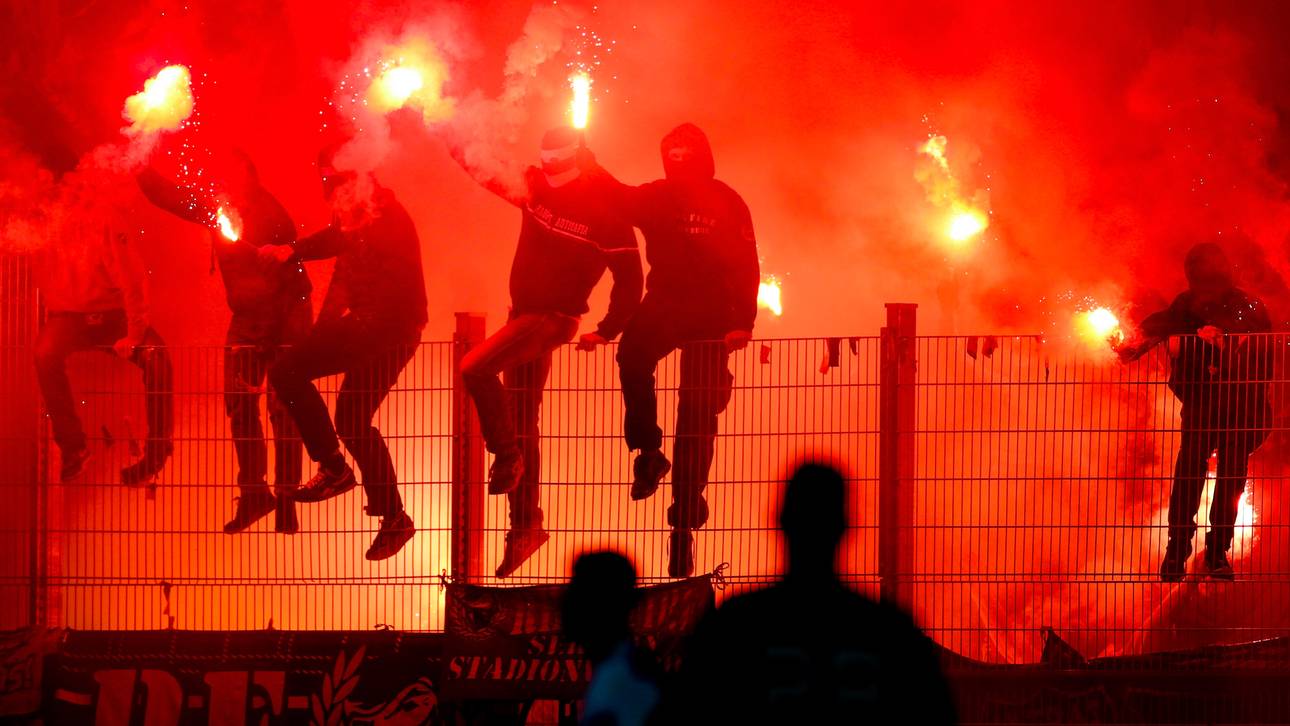 DFB-Strafen: Klubs zahlen 3,27 Mio.