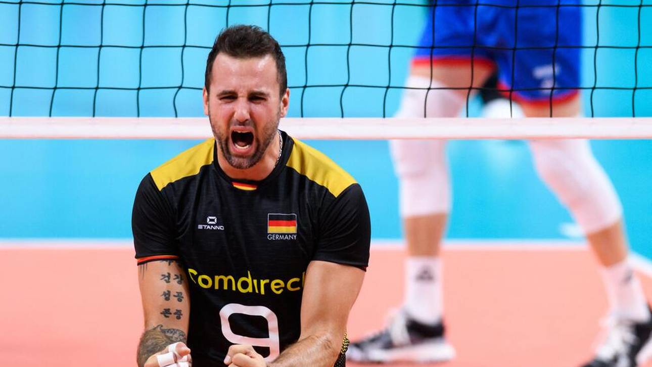 Grozer-Gala! Volleyballer mit nächstem EM-Sieg