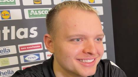 Justus Fischer spricht vor dem Spiel gegen Portugal über die Qualitäten der Mannschaft und scherzt nach gemeinsamen Teamessen über den Hunger der Mannschaft.