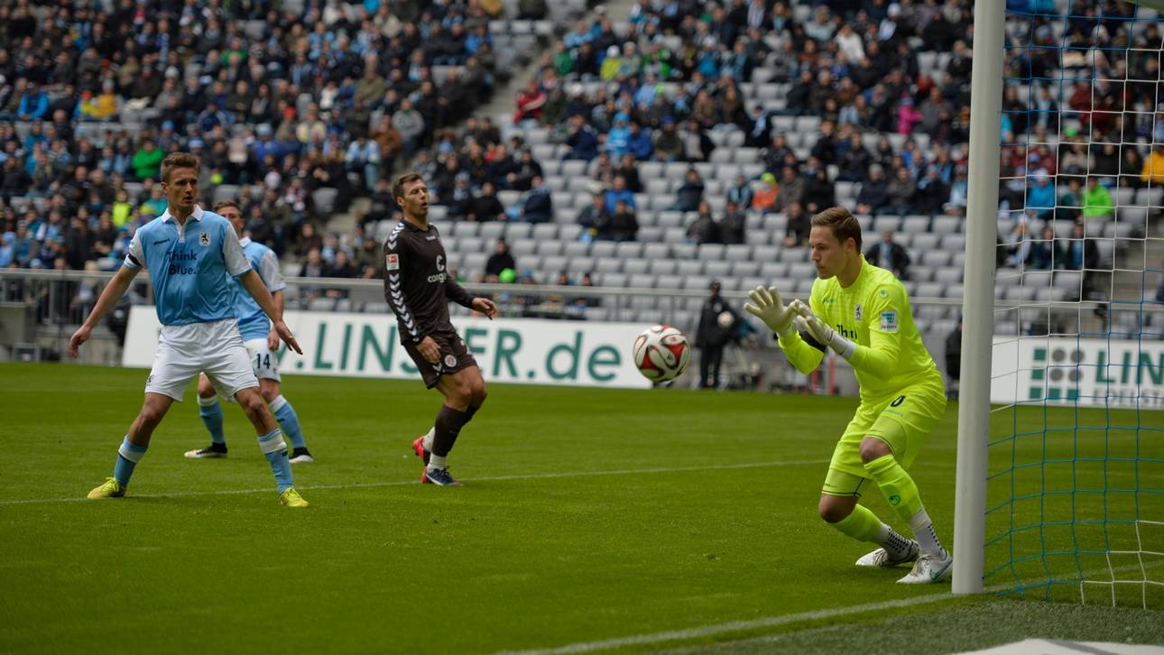 1860 München siegt, Karlsruhe patzt