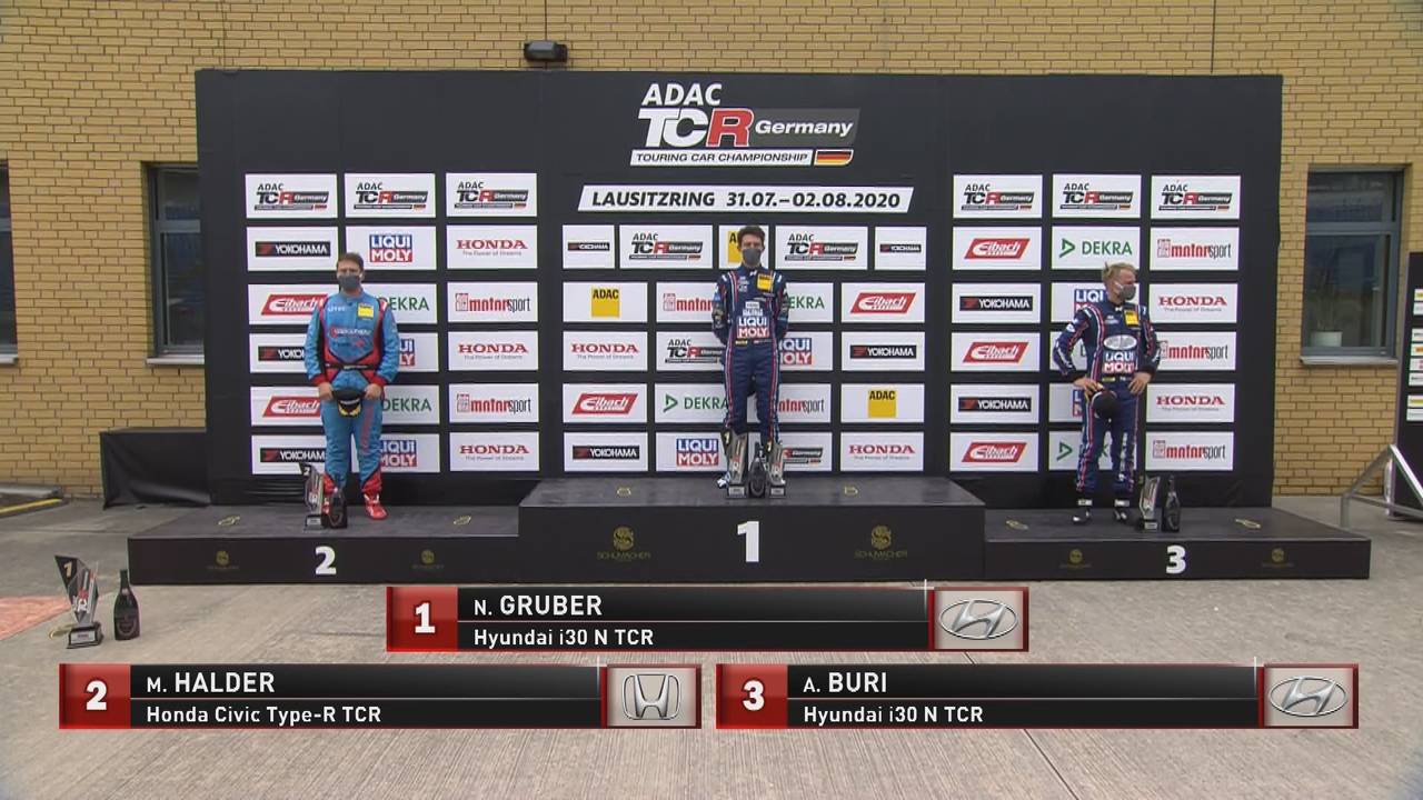 ADAC TCR Germany: Nico Gruber siegt am Lausitzring