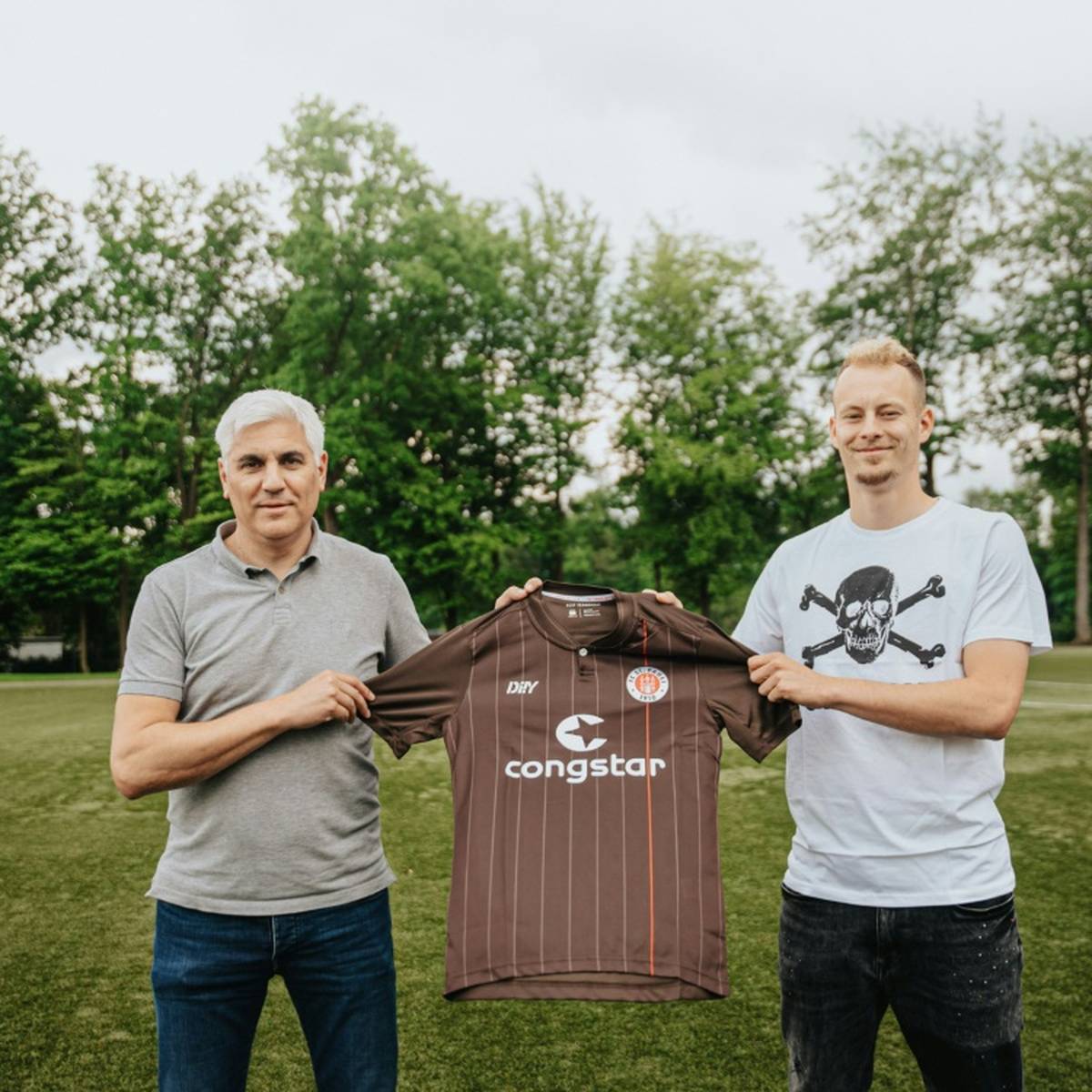 Fußball-Zweitligist FC St. Pauli hat Mittelfeldspieler Carlo Boukhalfa vom Bundesligisten SC Freiburg verpflichtet.