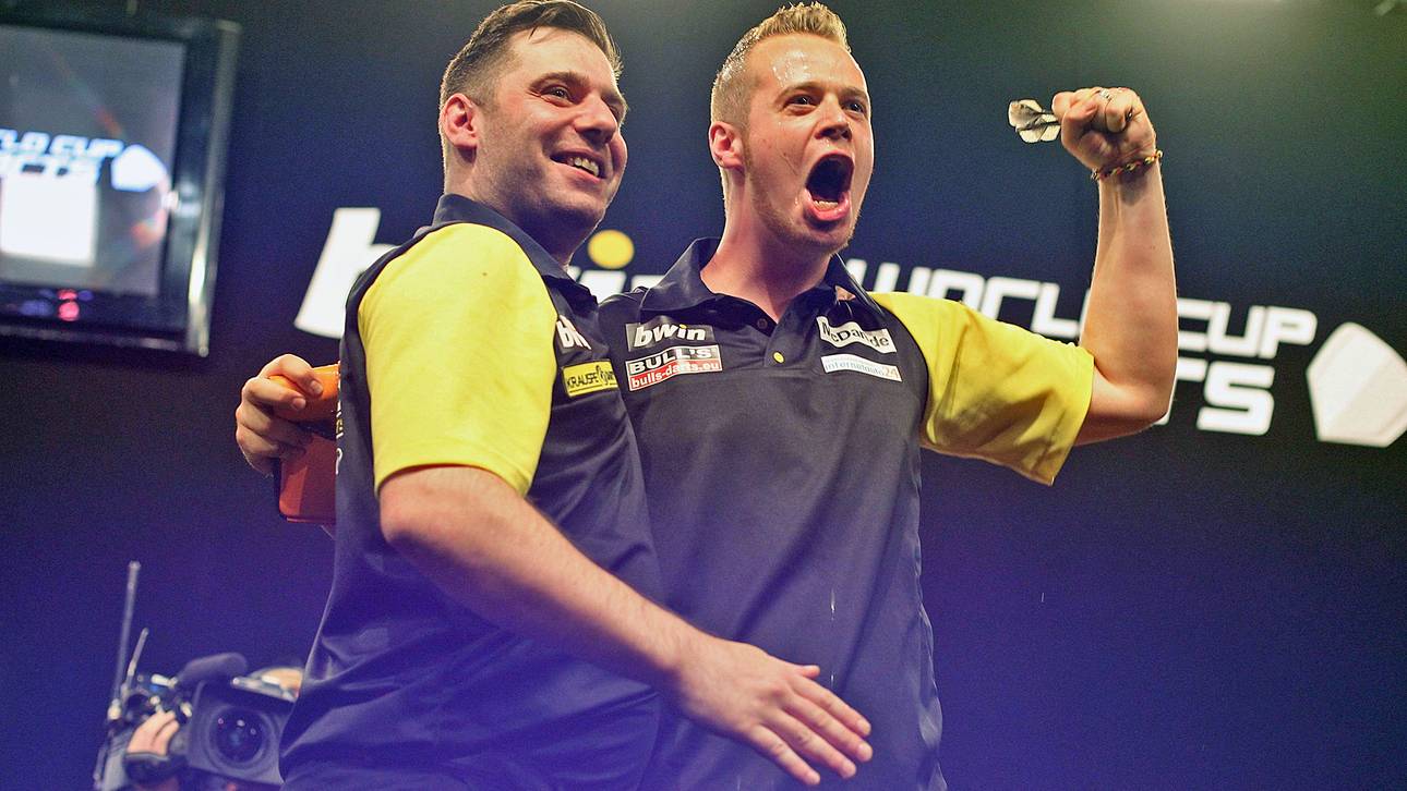 LIVE: Deutsches Duo fordert Australien