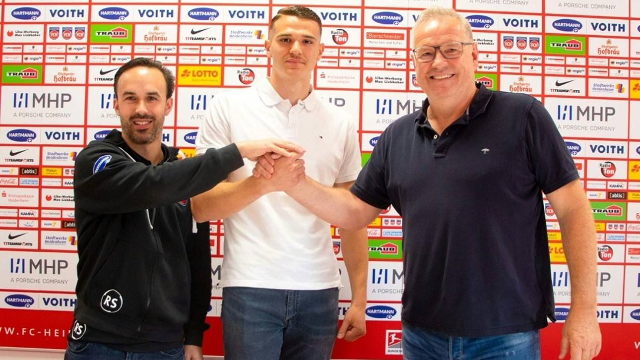 Profivertrag für FCH-Eigengewächs