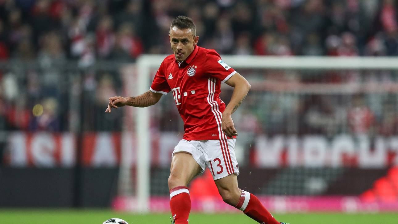 Bayern verlängern mit Rafinha