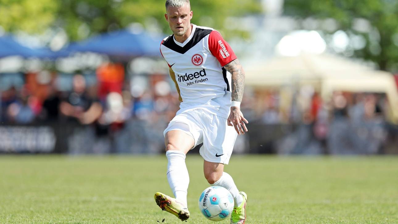 Frankfurt gibt Ex-Nationalspieler ab