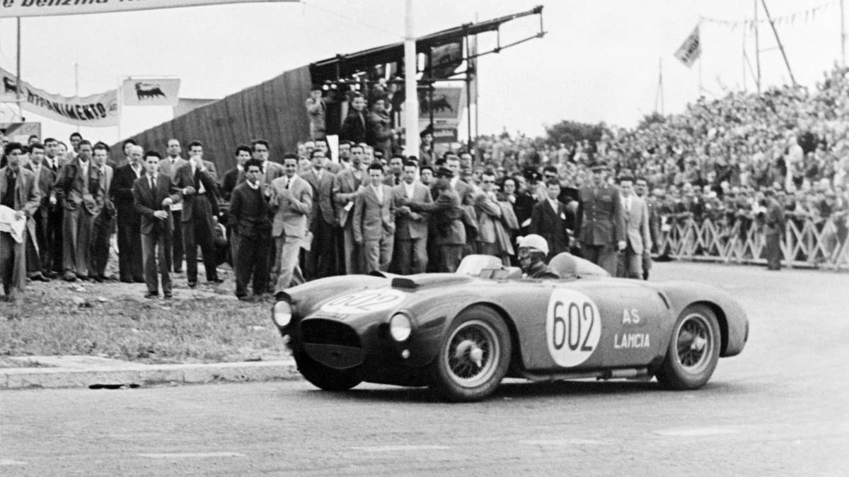 MEISTE SIEGE IN FOLGE: Die bisherige Bestmarke teilen sich Alberto Ascari (1952/53) und Sebastian Vettel (2013) mit je neun Siegen in Serie