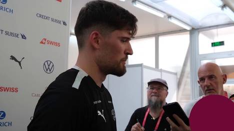 Gregor Kobel hat es mit seinen Leistungen bei Borussia Dortmund in den WM-Kader der Schweiz geschafft. Dennoch kennt er seine Rolle im Team hinter Gladbach-Keeper Yann Sommer.