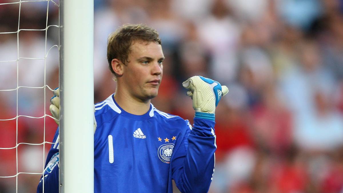 MANUEL NEUER: Heute nach fast einhelliger Meinung der beste Torwart der Welt, beim EM-Titel 2009 immerhin auch schon drei Jahre lang Schalkes Nummer eins zwischen den Pfosten. Hatte mit den Königsblauen zudem 2008 das Viertelfinale der Champions League erreicht