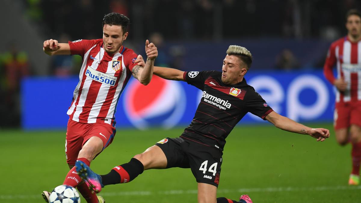 KEVIN KAMPL: War in Abwesenheit von Lars Bender bemüht, Struktur ins Bayer-Spiel zu bringen. Verpasste mit einem schönen Schlenzer den Anschlusstreffer, leitete mit einem guten Pass Bellarabis Tor ein, allerdings konnte auch er Niguez vor dessen Führungstor nicht stoppen - SPORT1-Note: 3,5