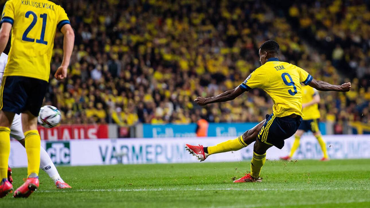 Nach VAR-Chaos: Ex-BVB-Star mit Traumtor