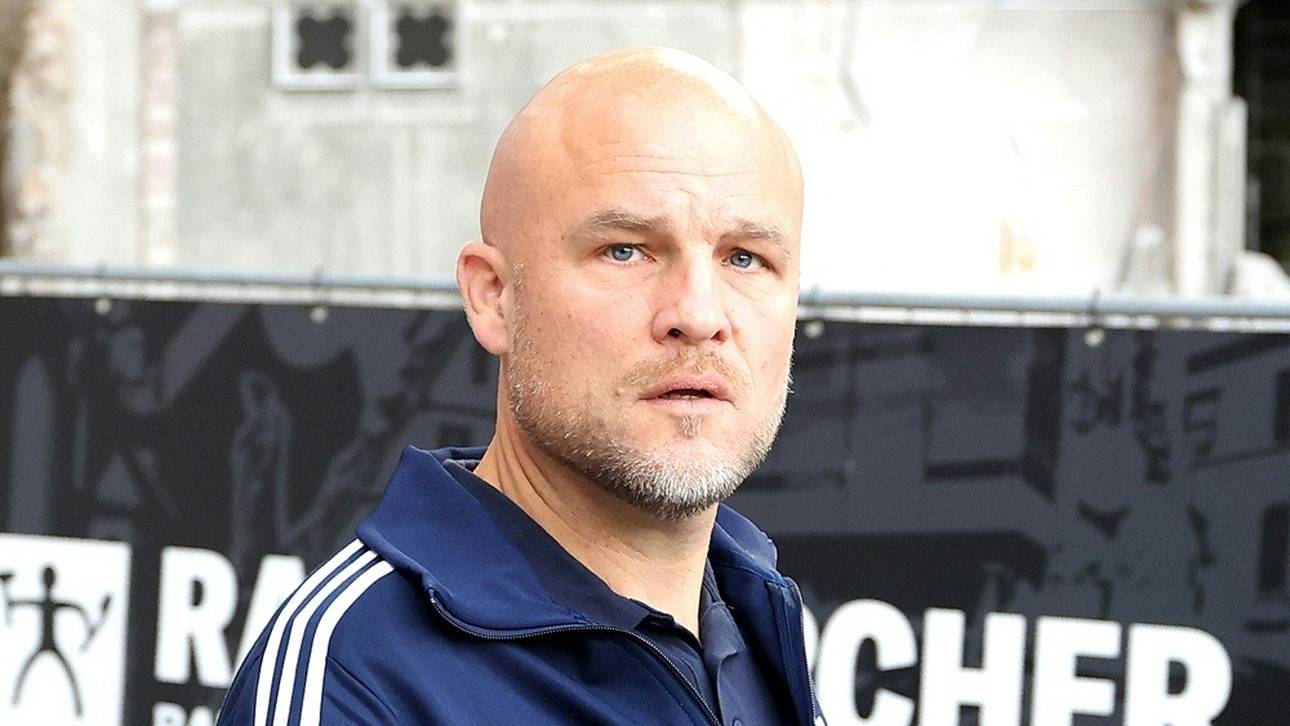 Schröder sieht Außenseiterchance im Derby