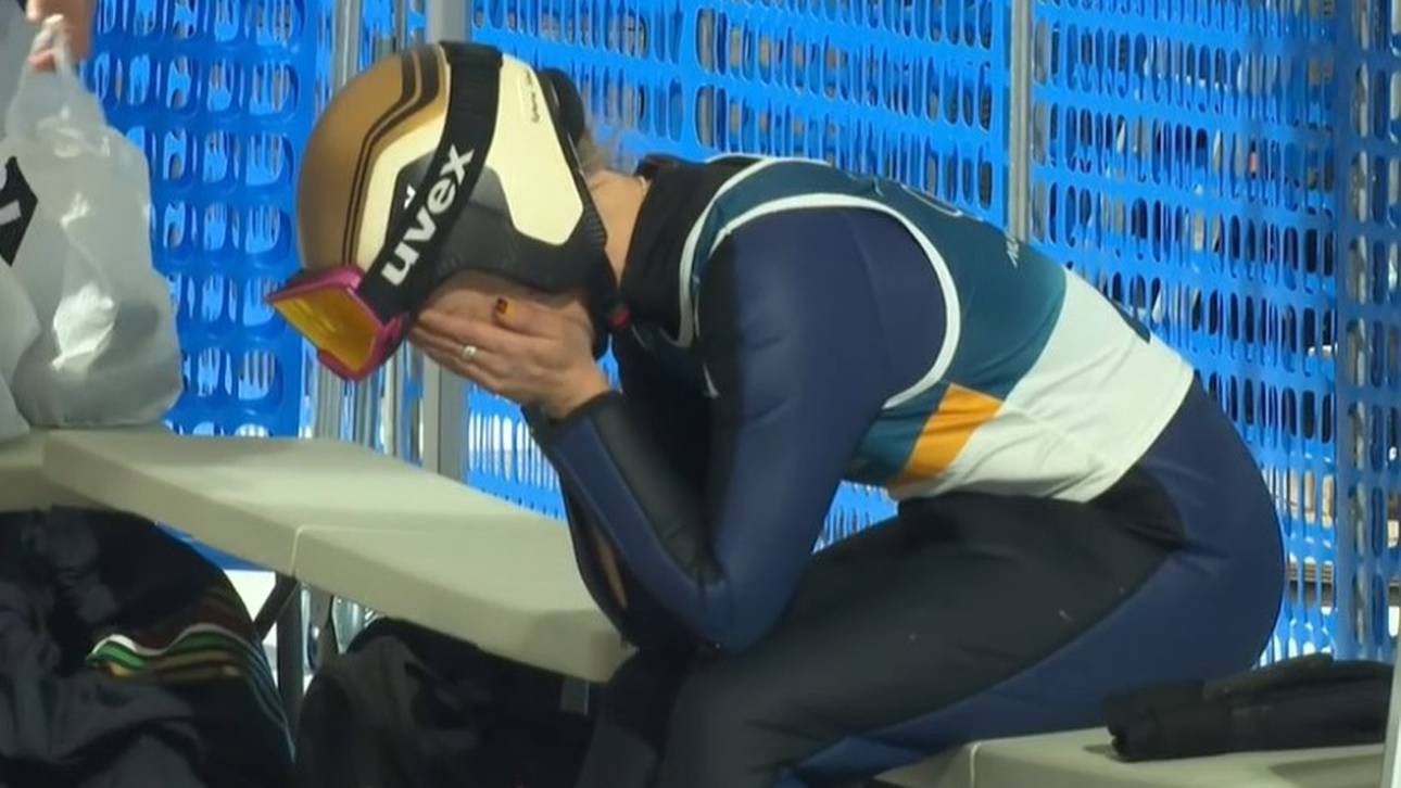 Katharina Schmid weinte nach dem letzten Olympia-Sprung ihrer Karriere